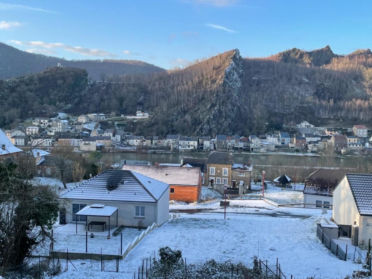Вилла Chez Gwen Et Marie Bogny-sur-Meuse Экстерьер фото