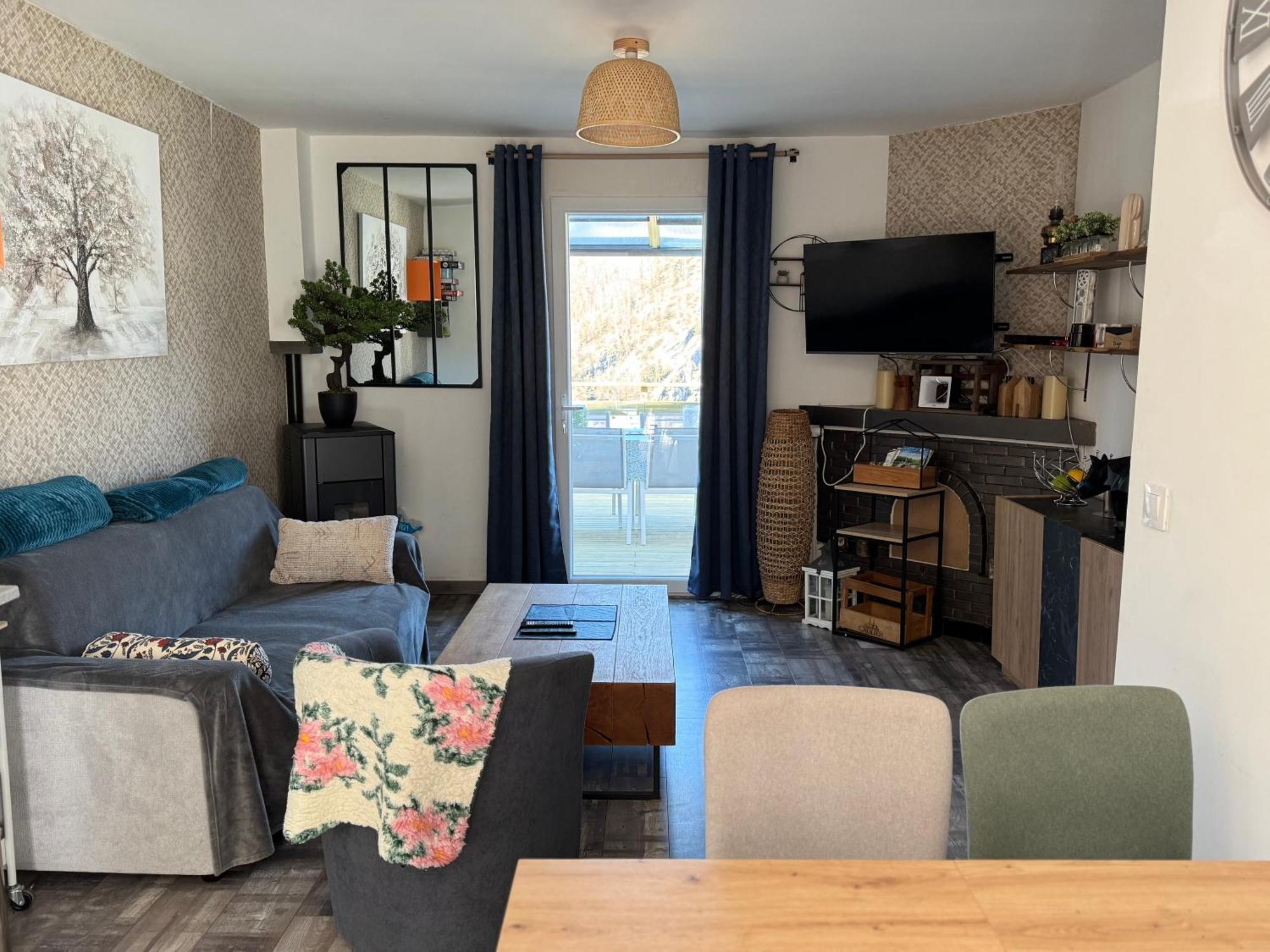 Вилла Chez Gwen Et Marie Bogny-sur-Meuse Экстерьер фото